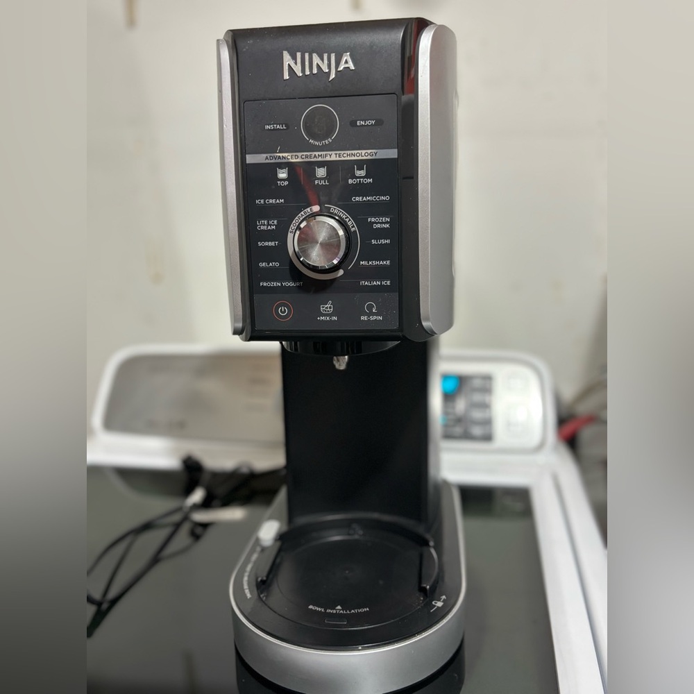 Ninja Ice Cream Maker - Black and Silver